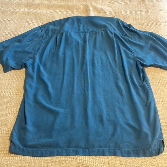 Tommy Bahama Men's Silk Camp Shirt Midnight Blue with Embossed Fern Print   XLT - Picture 6 of 6